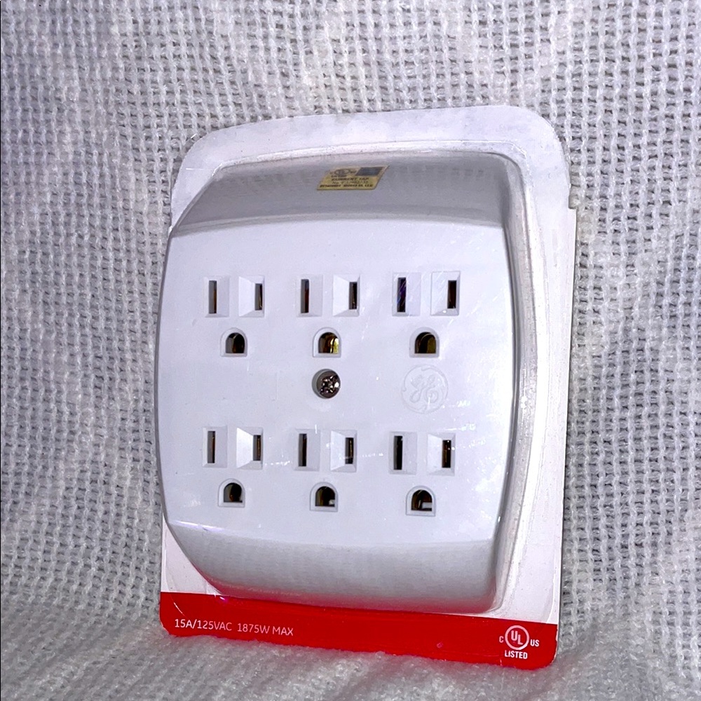 NIB GE White Power Strip with Surge Protection